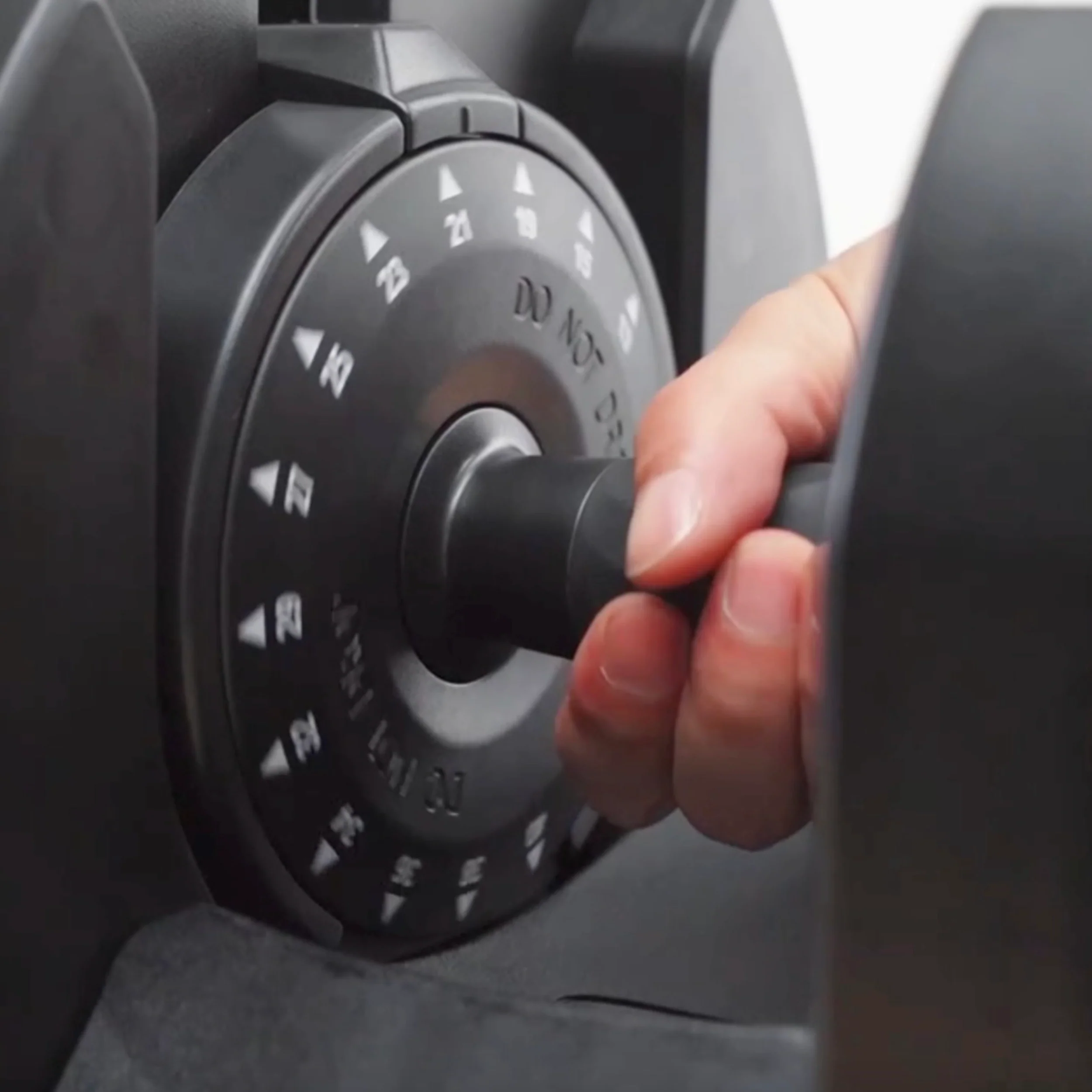40kg Quick Dial Adjustable Dumbbell - Image 13