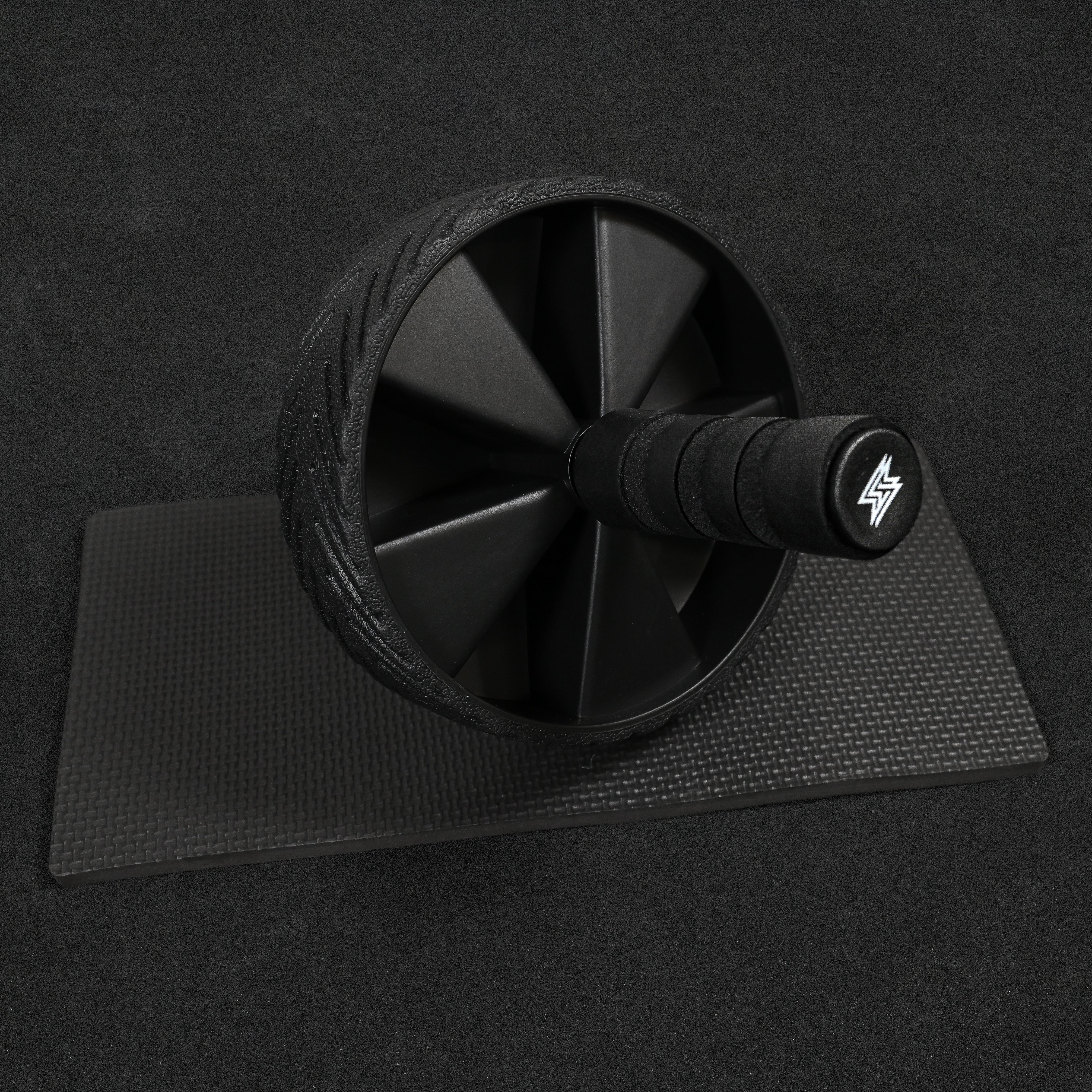 GymSets Ab Roller & Mat - Image 7